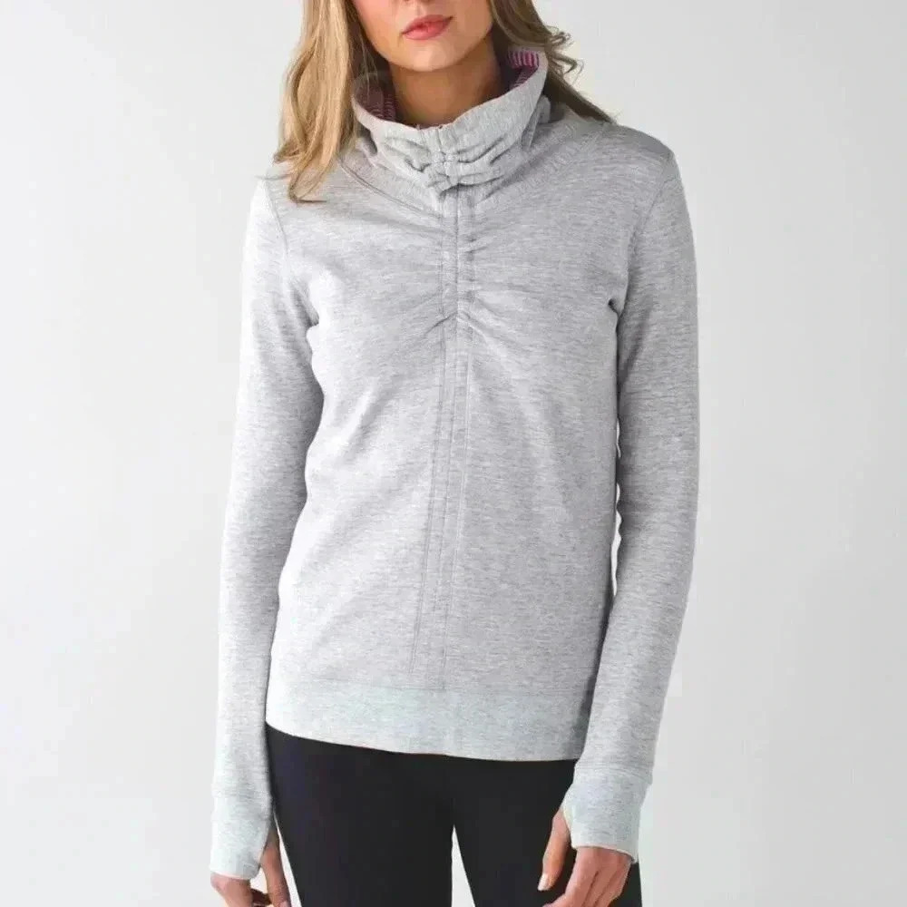 Lululemon In A Cinch Long Sleeve Pullover Sweater Reversible Grey Women's Medium - Picture 2 of 15